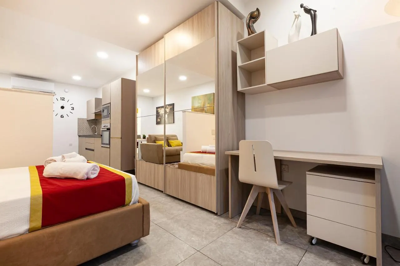 Ca2 - Prime Location - Modern & Lovely Studio Apartment Saint Julian's Malta