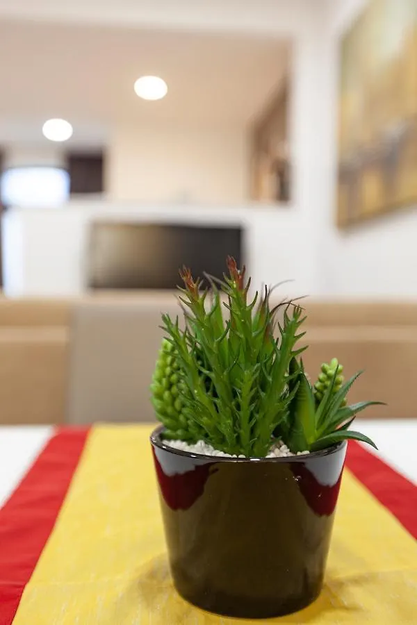 Ca2 - Prime Location - Modern & Lovely Studio Apartment Saint Julian's