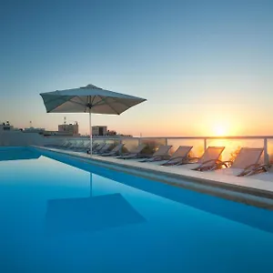 The George, Urban Boutique Hotell
